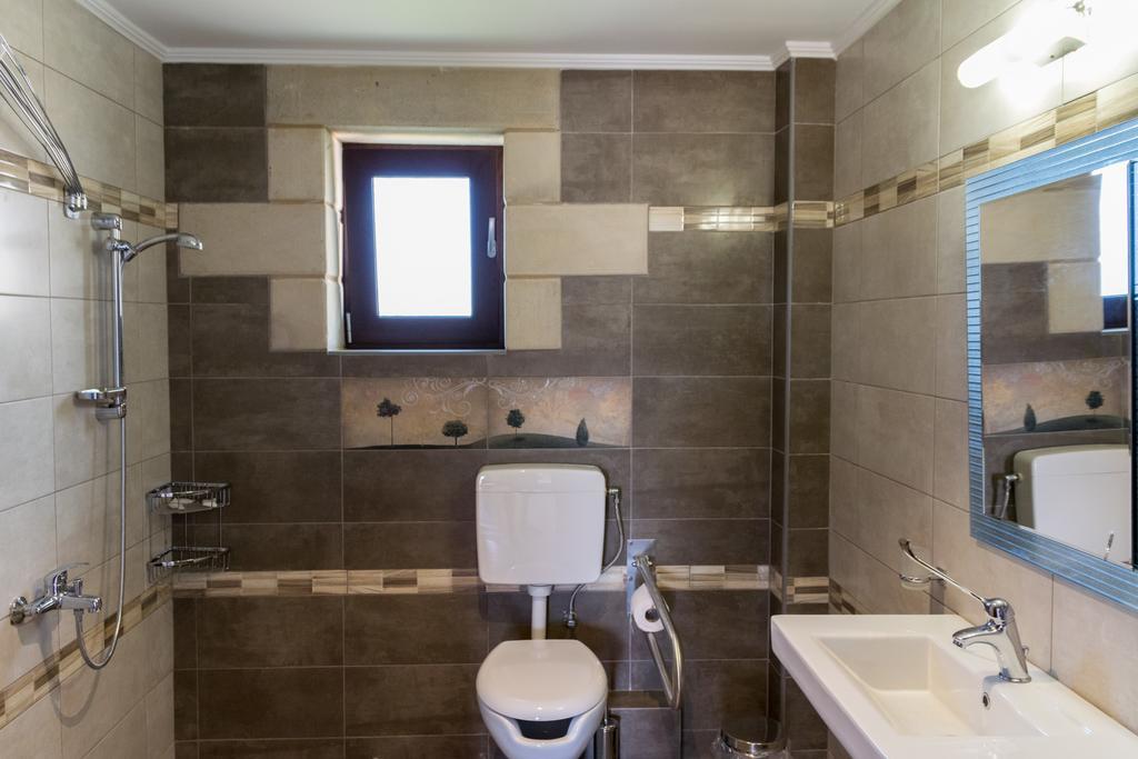 Fotini Traditional Kavousi (Chania)