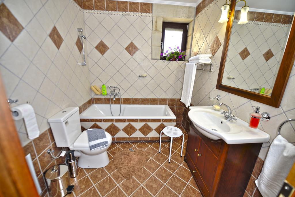 Villa Fotini Traditional *